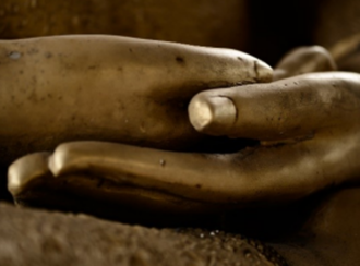 Mains de bouddha en bronze