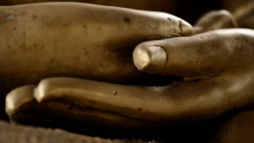 Mains de bouddha en bronze